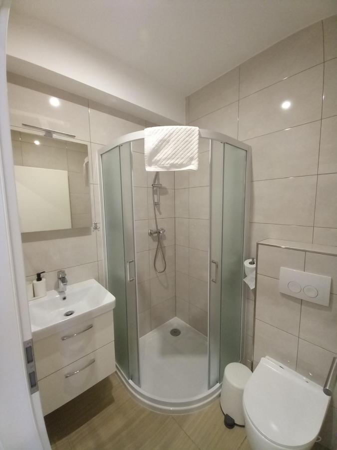 Apartmani Tropical Vodice Eksteriør billede