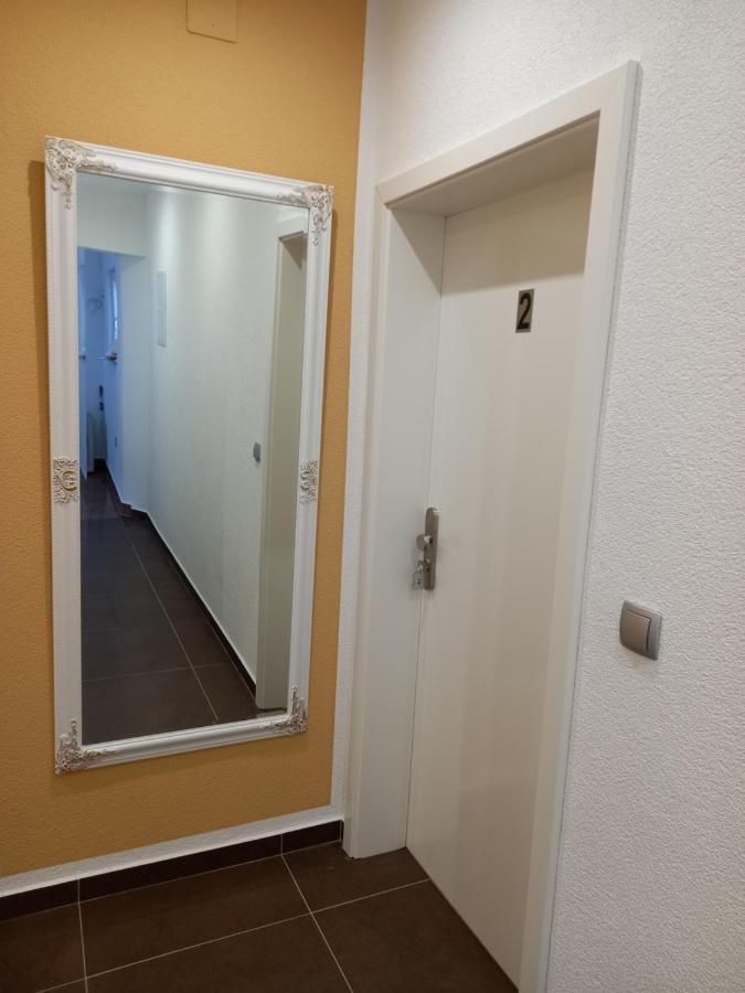 Apartmani Tropical Vodice Eksteriør billede