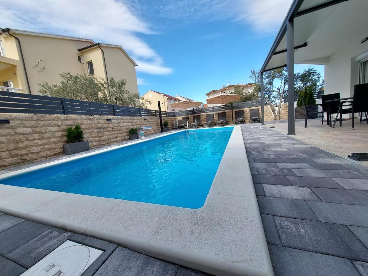 Apartmani Tropical Vodice Eksteriør billede