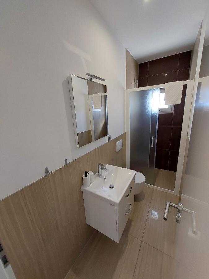Apartmani Tropical Vodice Eksteriør billede