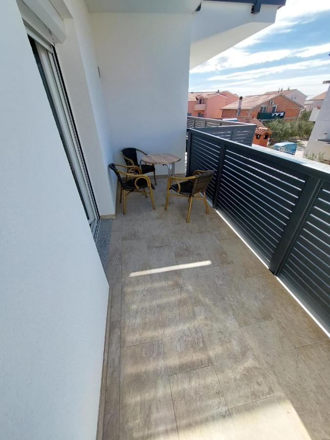 Apartmani Tropical Vodice Eksteriør billede