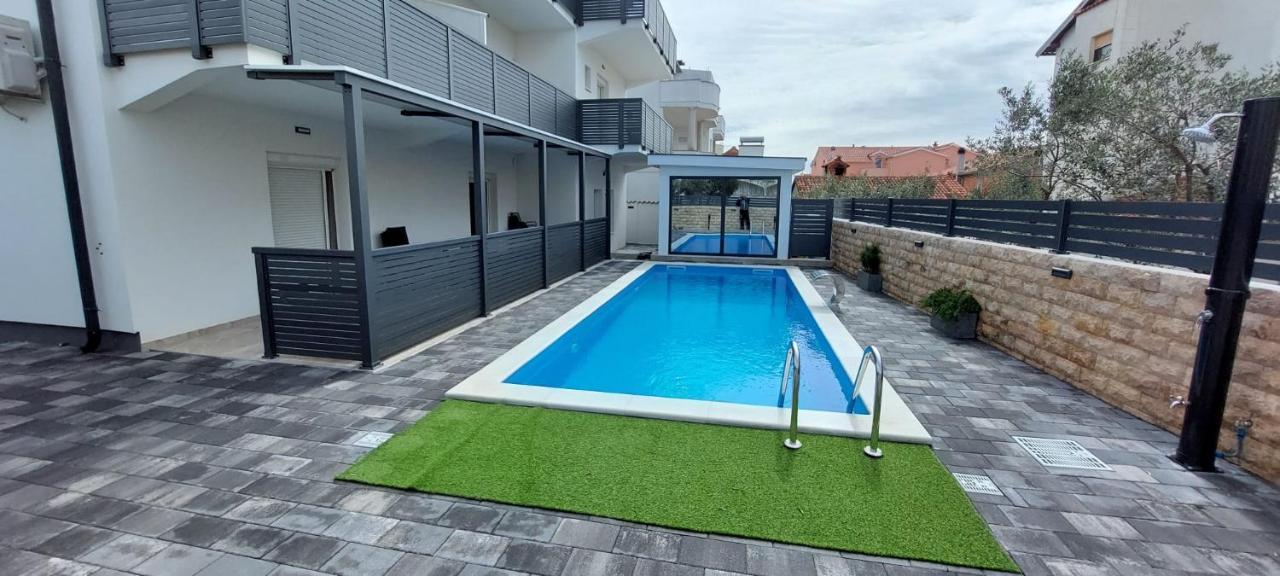 Apartmani Tropical Vodice Eksteriør billede