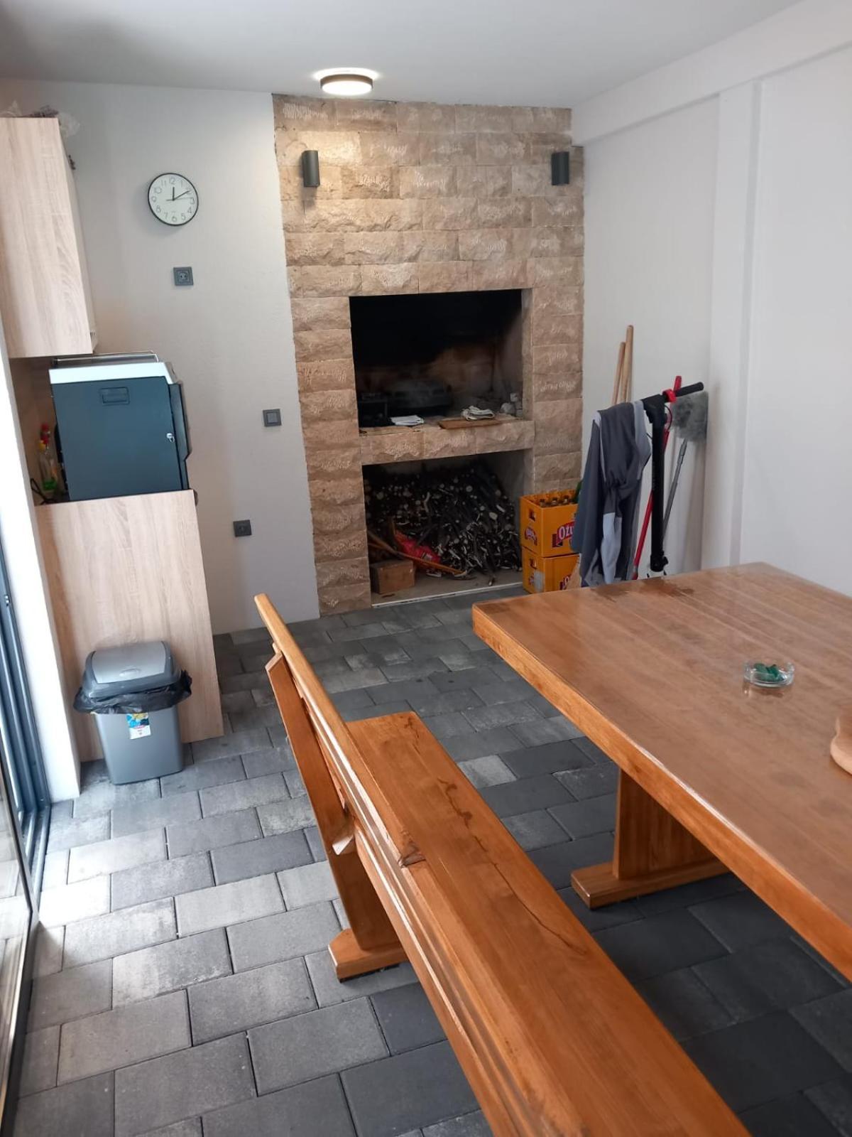 Apartmani Tropical Vodice Eksteriør billede