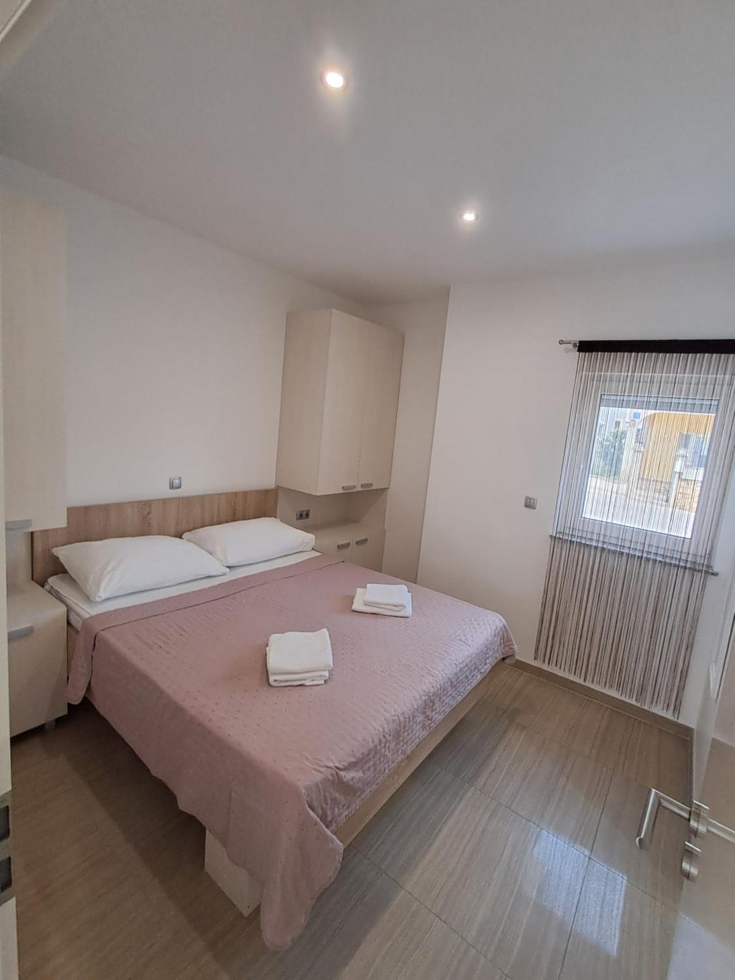 Apartmani Tropical Vodice Eksteriør billede