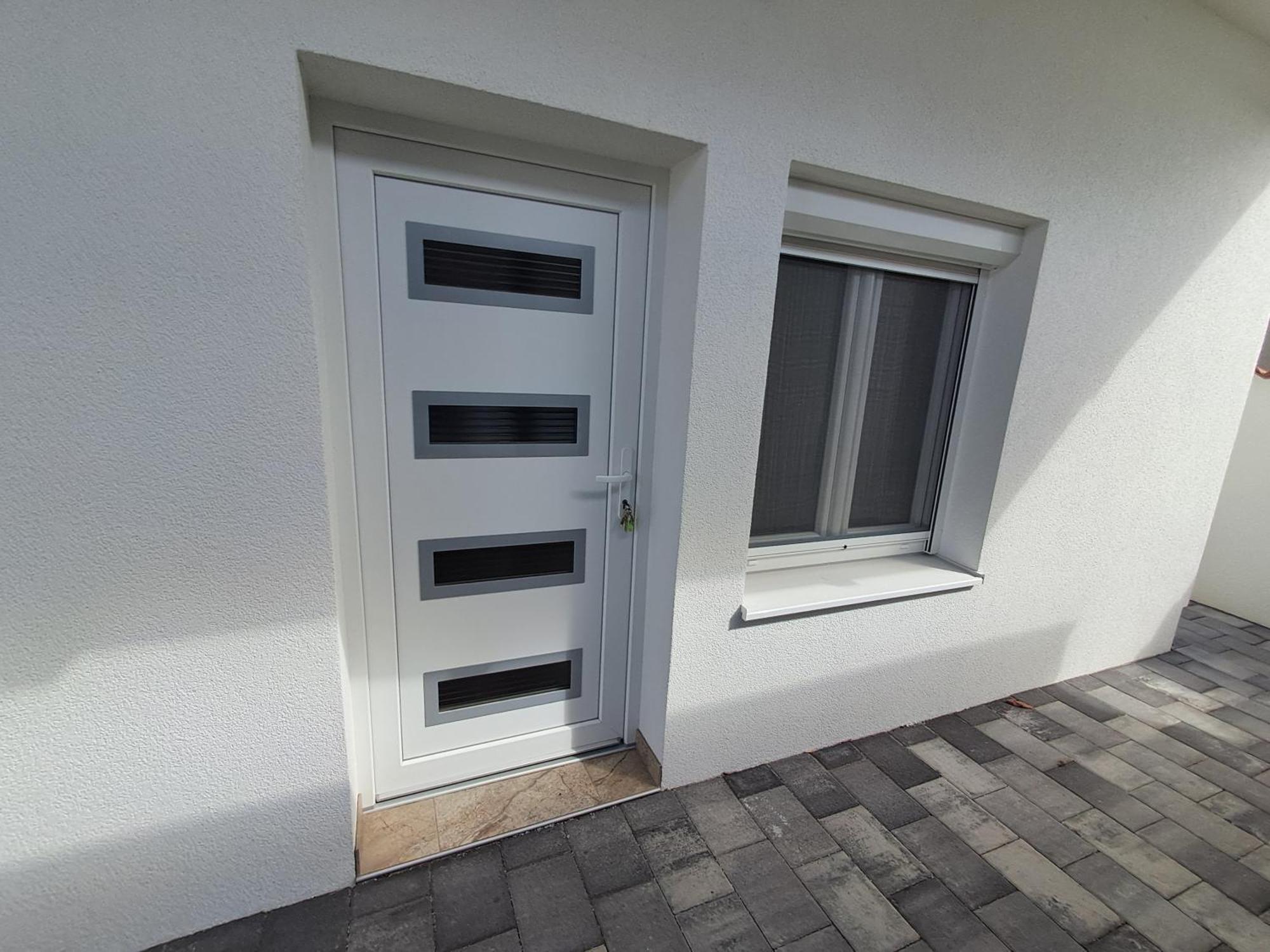 Apartmani Tropical Vodice Eksteriør billede